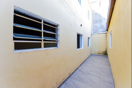 Casa para alugar com 42m², 1 quarto e sem vagaÁrea de Serviço