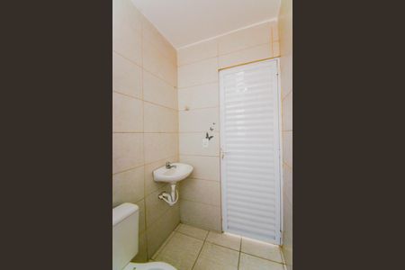 Banheiro de casa para alugar com 1 quarto, 42m² em Parque Continental Iii, Guarulhos