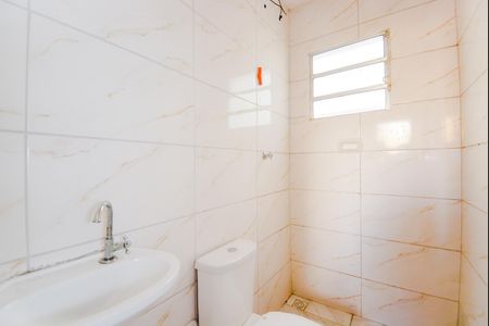 Banheiro de casa para alugar com 1 quarto, 42m² em Parque Continental Iii, Guarulhos