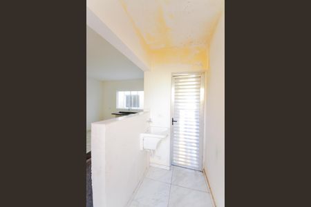 Área de Serviço de casa para alugar com 1 quarto, 42m² em Parque Continental Iii, Guarulhos
