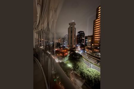 Apartamento para alugar com 69m², 2 quartos e 2 vagasVista