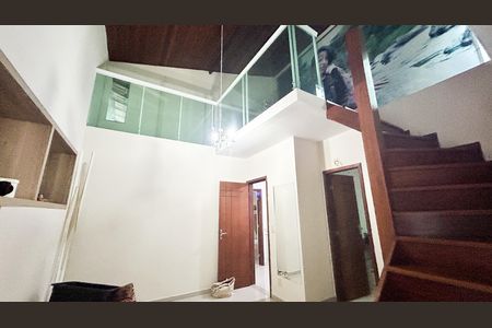 Casa para alugar com 425m², 5 quartos e 2 vagas