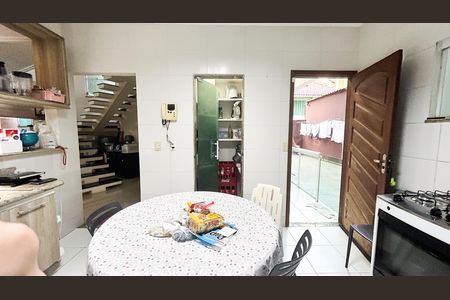 Casa para alugar com 425m², 5 quartos e 2 vagas