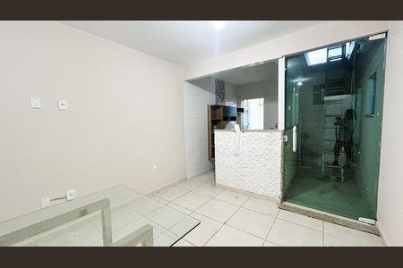 Casa para alugar com 425m², 5 quartos e 2 vagas