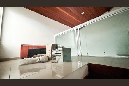 Casa para alugar com 425m², 5 quartos e 2 vagas