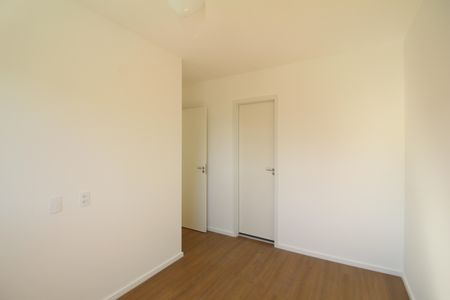 Quarto 2 de apartamento para alugar com 2 quartos, 46m² em Barra Olímpica, Rio de Janeiro