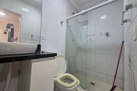 Studio para alugar com 40m², 1 quarto e 1 vaga Studio para alugar com 40m², 1 quarto e 1 vagaBanheiro