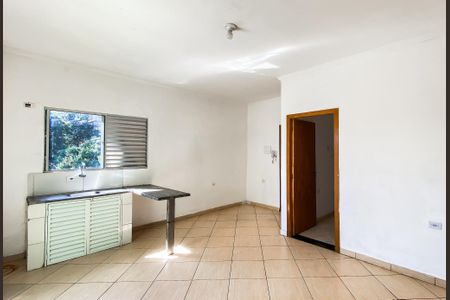 Sala/cozinha de casa de condomínio para alugar com 2 quartos, 45m² em Parque Cisper, São Paulo