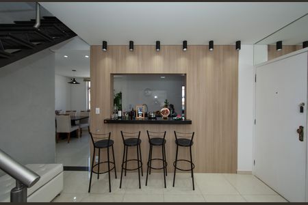 Apartamento para alugar com 297m², 3 quartos e 2 vagas
