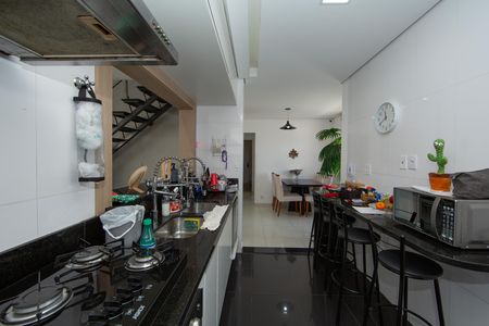 Apartamento para alugar com 297m², 3 quartos e 2 vagas