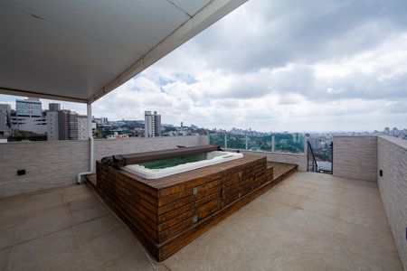 Apartamento para alugar com 297m², 3 quartos e 2 vagas