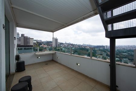 Apartamento para alugar com 297m², 3 quartos e 2 vagas