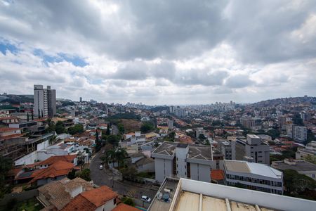 Apartamento para alugar com 297m², 3 quartos e 2 vagas
