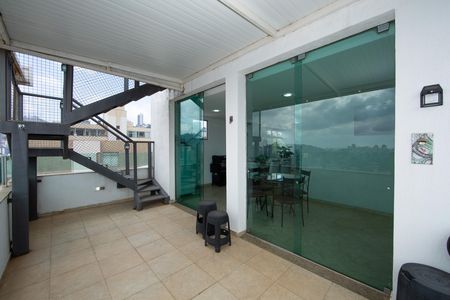 Apartamento para alugar com 297m², 3 quartos e 2 vagas