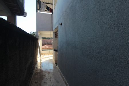 Casa para alugar com 60m², 2 quartos e sem vagaÁrea externa