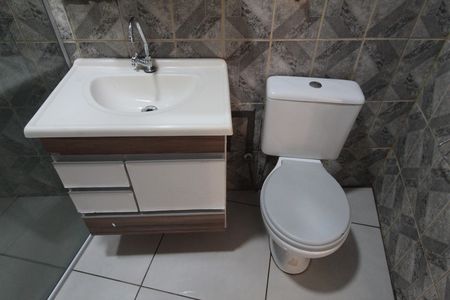Casa para alugar com 60m², 2 quartos e sem vagaBanheiro Social