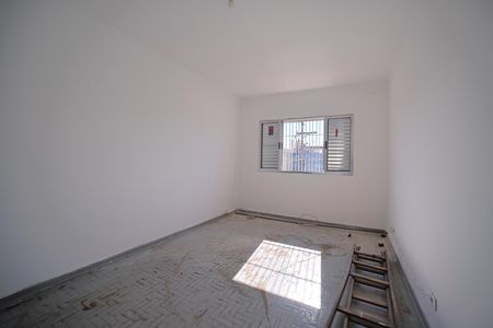 Casa para alugar com 100m², 2 quartos e 2 vagasQuarto 1