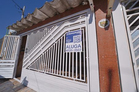 Casa para alugar com 100m², 2 quartos e 2 vagasInstalada dia 28/07/2026 Placa: FEWQ-621