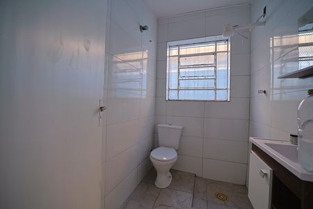 Casa para alugar com 100m², 2 quartos e 2 vagasBanheiro