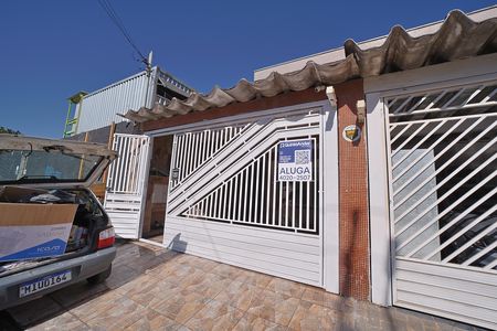 Fachada de casa para alugar com 2 quartos, 100m² em Aricanduva, São Paulo