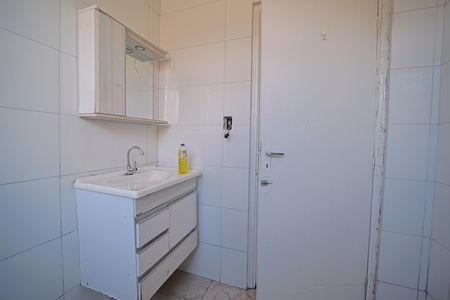 Casa para alugar com 100m², 2 quartos e 2 vagasBanheiro 2