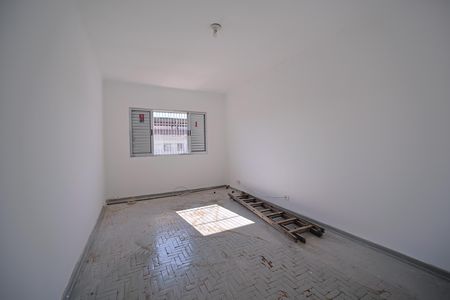 Casa para alugar com 100m², 2 quartos e 2 vagasQuarto 1