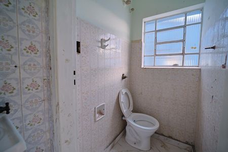 Casa para alugar com 100m², 2 quartos e 2 vagasbanheiro da Área de Serviço