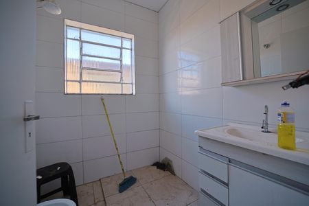 Casa para alugar com 100m², 2 quartos e 2 vagasBanheiro 2