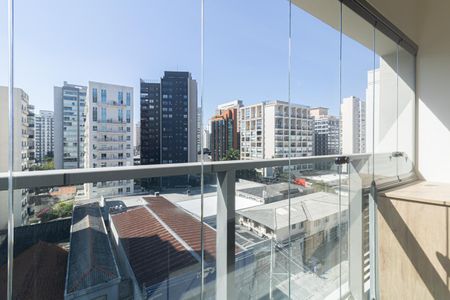 Studio para alugar com 26m², 1 quarto e sem vaga Studio para alugar com 26m², 1 quarto e sem vagaVaranda