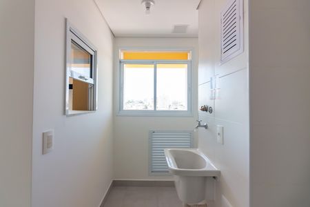 Área de Serviço de apartamento à venda com 2 quartos, 50m² em Vila Osasco, Osasco