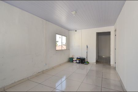 Casa para alugar com 80m², 2 quartos e 1 vagaSala 