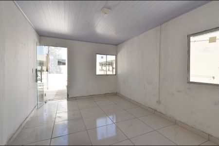 Sala  de casa para alugar com 2 quartos, 80m² em Fernão Dias, Belo Horizonte