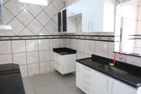 Casa para alugar com 360m², 4 quartos e 1 vagaCozinha
