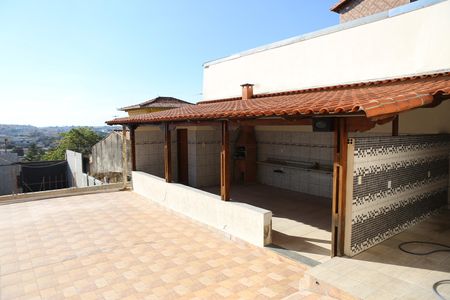 Quintal de casa para alugar com 4 quartos, 360m² em Bandeirantes, Contagem