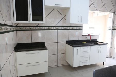 Cozinha de casa para alugar com 4 quartos, 360m² em Bandeirantes, Contagem