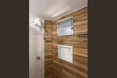 Banheiro Social de kitnet/studio para alugar com 1 quarto, 36m² em Vila Tupi, Várzea Paulista