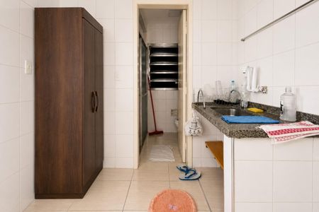 Cozinha de apartamento à venda com 1 quarto, 32m² em Bela Vista, São Paulo