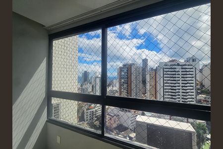 quarto suite 3 de apartamento para alugar com 5 quartos, 287m² em Barra, Salvador