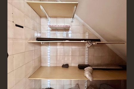 Dispensa  de casa para alugar com 3 quartos, 140m² em Alto da Mooca, São Paulo