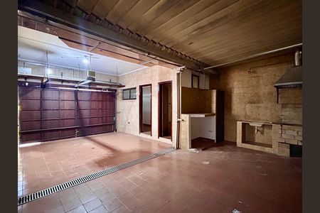 Garagem de casa para alugar com 3 quartos, 140m² em Alto da Mooca, São Paulo