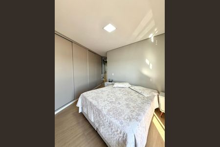 Apartamento à venda com 3 quartos, 129m² em Vila Anastácio, São Paulo