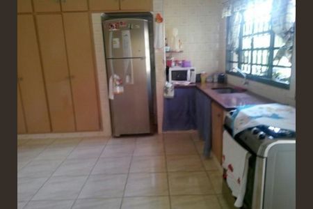 Casa à venda com 3 quartos, 257m² em Vila Independencia, Valinhos