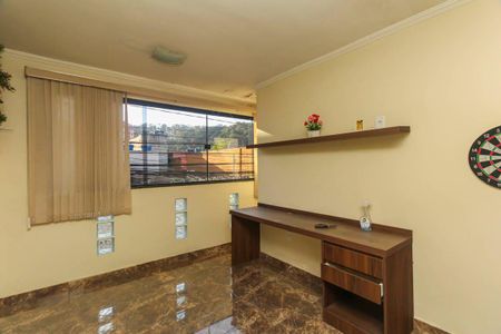Casa à venda com 3 quartos, 125m² em Jardim Nove de Julho, São Paulo