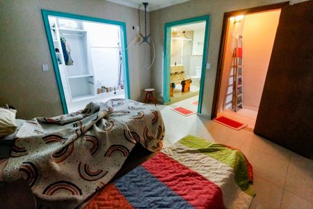 Suíte de casa à venda com 3 quartos, 506m² em Parque das Cigarreiras, Taboão da Serra