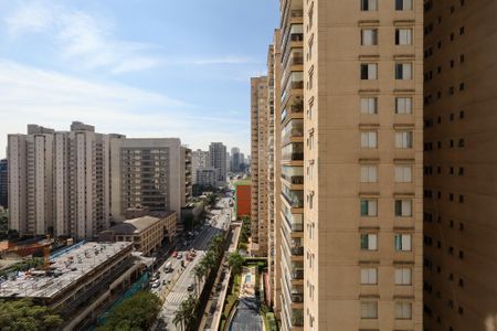 Varanda da Sala de apartamento à venda com 1 quarto, 28m² em Brooklin, São Paulo
