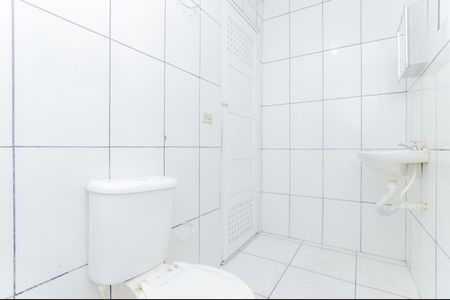 Casa para alugar com 46m², 1 quarto e sem vagaBanheiro