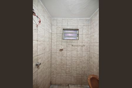 Casa para alugar com 60m², 2 quartos e sem vaga Casa para alugar com 60m², 2 quartos e sem vagaBanheiro Social
