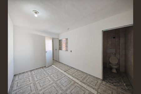 Casa para alugar com 60m², 2 quartos e sem vaga Casa para alugar com 60m², 2 quartos e sem vagaSuíte