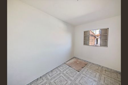 Casa para alugar com 60m², 2 quartos e sem vaga Casa para alugar com 60m², 2 quartos e sem vagaQuarto