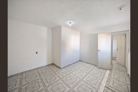 Casa para alugar com 60m², 2 quartos e sem vaga Casa para alugar com 60m², 2 quartos e sem vagaSuíte